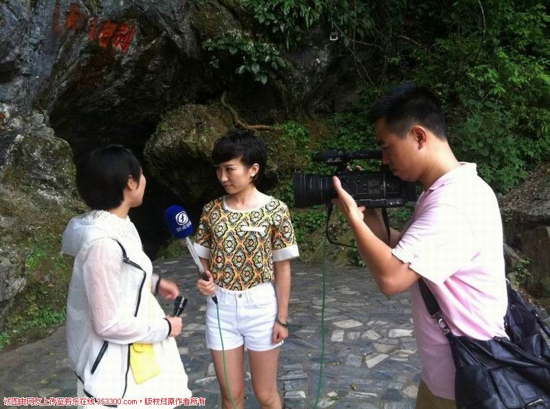 210_3_12165620调整大小%20福建新闻频道到将乐报道国庆七天乐3.jpg