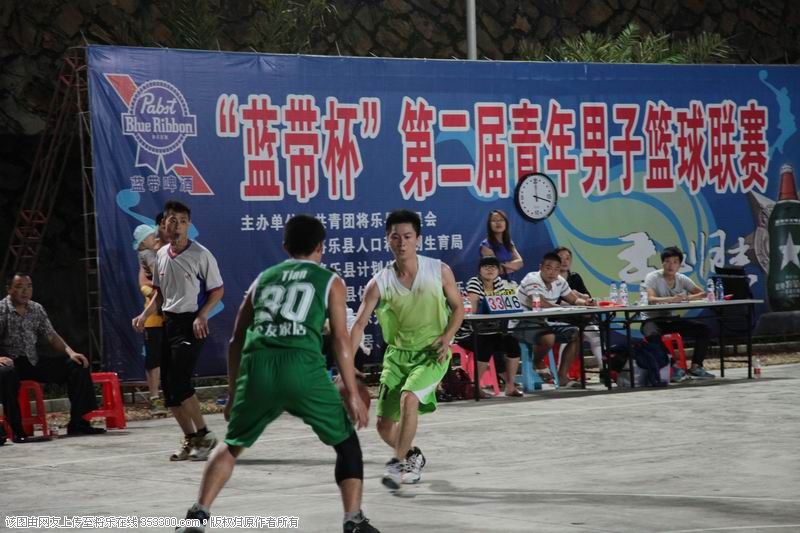 篮球1.jpg