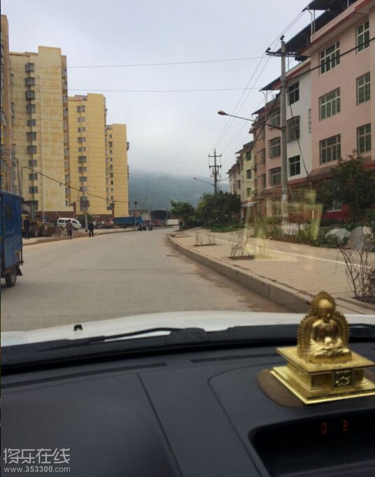 没去过不知道在哪里 问了好几个朋友都说没去过 只知道在光明 先到光明再说吧