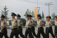 文明之师，威严之师