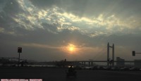 座中巴车上拍夕阳晚霞!!