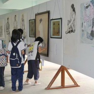 将乐四中开展书香校园师生美术作品展活动