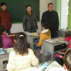 省物价局检查组到我县学校检查收费工作