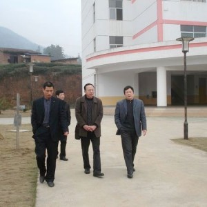 福建省侨兴轻工学校校长陈炎钦到将乐职专指导交流