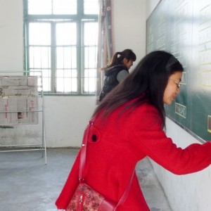 高唐中心小学开展教师粉笔字大练兵活动