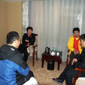 副县长王亚珍前往四川省米易县慰问将乐籍皮划艇运动员黄存光
